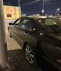 تۆیۆتا کراون